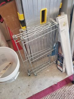 Small 3 tier shelve great condition