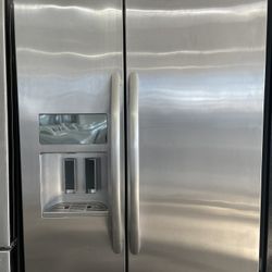 Good Working Stainless Steel Kitchenaid Side-By-Side Refrigerator