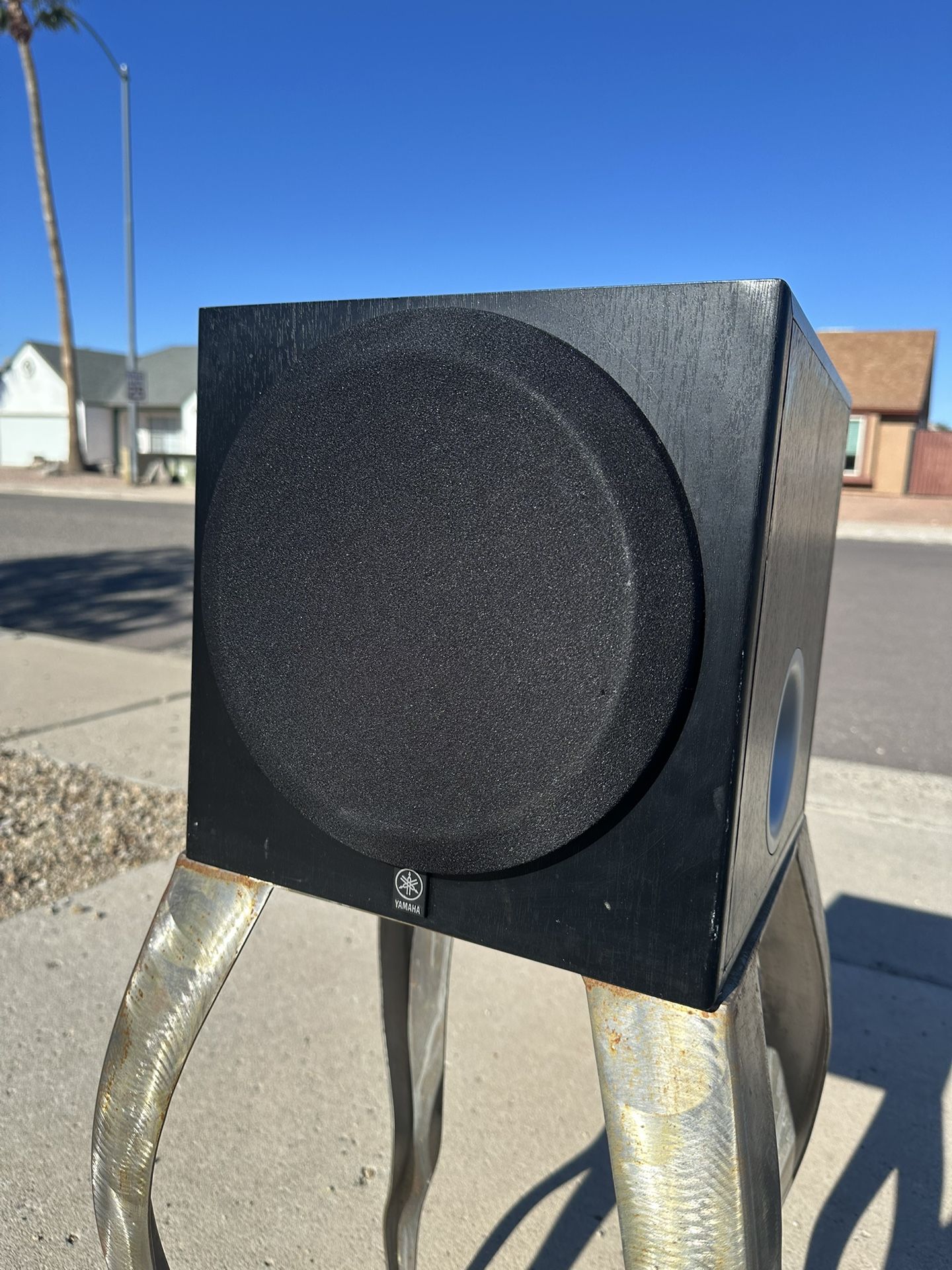 Yamaha YST-SW012 Active Subwoofer