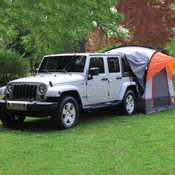 Rightline SUV Tent & Air Mattress Bundle NEW