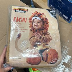 Lion costume for baby 3T To 4T