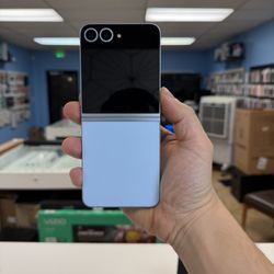 Samsung Z Flip 6 Unlocked New 256GB with Samsung Warranty