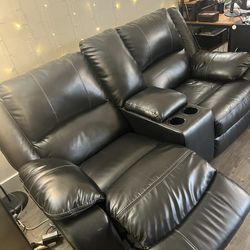 Recliner Couch 