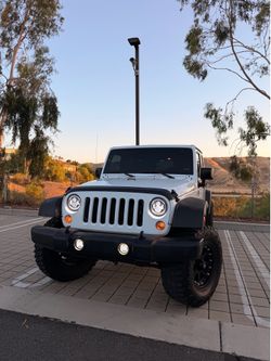 Jeep wrangler 2015 4x4 Clean Title