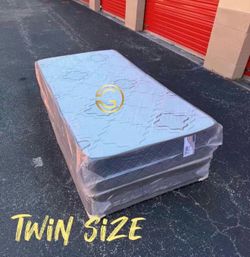 New Twin Size Mattress Set – Medium Comfort – Available Today 🚚