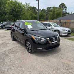 2019 Nissan Kicks