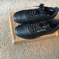 Reebok Classic Black Gum Bottom