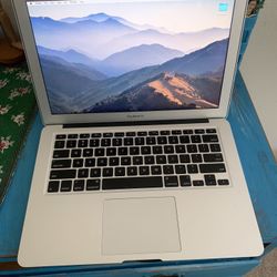 MacBook Air 13 Inch 2017