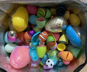 Plastic Fillable Easter Eggs (about 200)