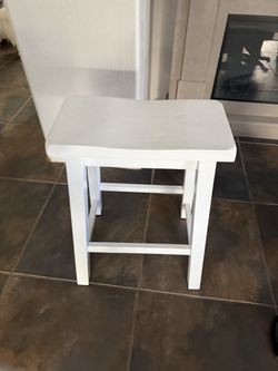 Bar stool