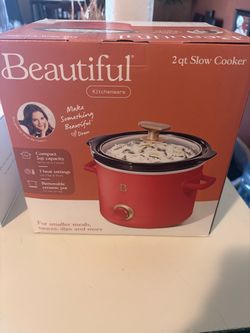 New 2 quart slow cooker