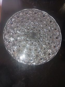 Vintage plate/footed cake stand