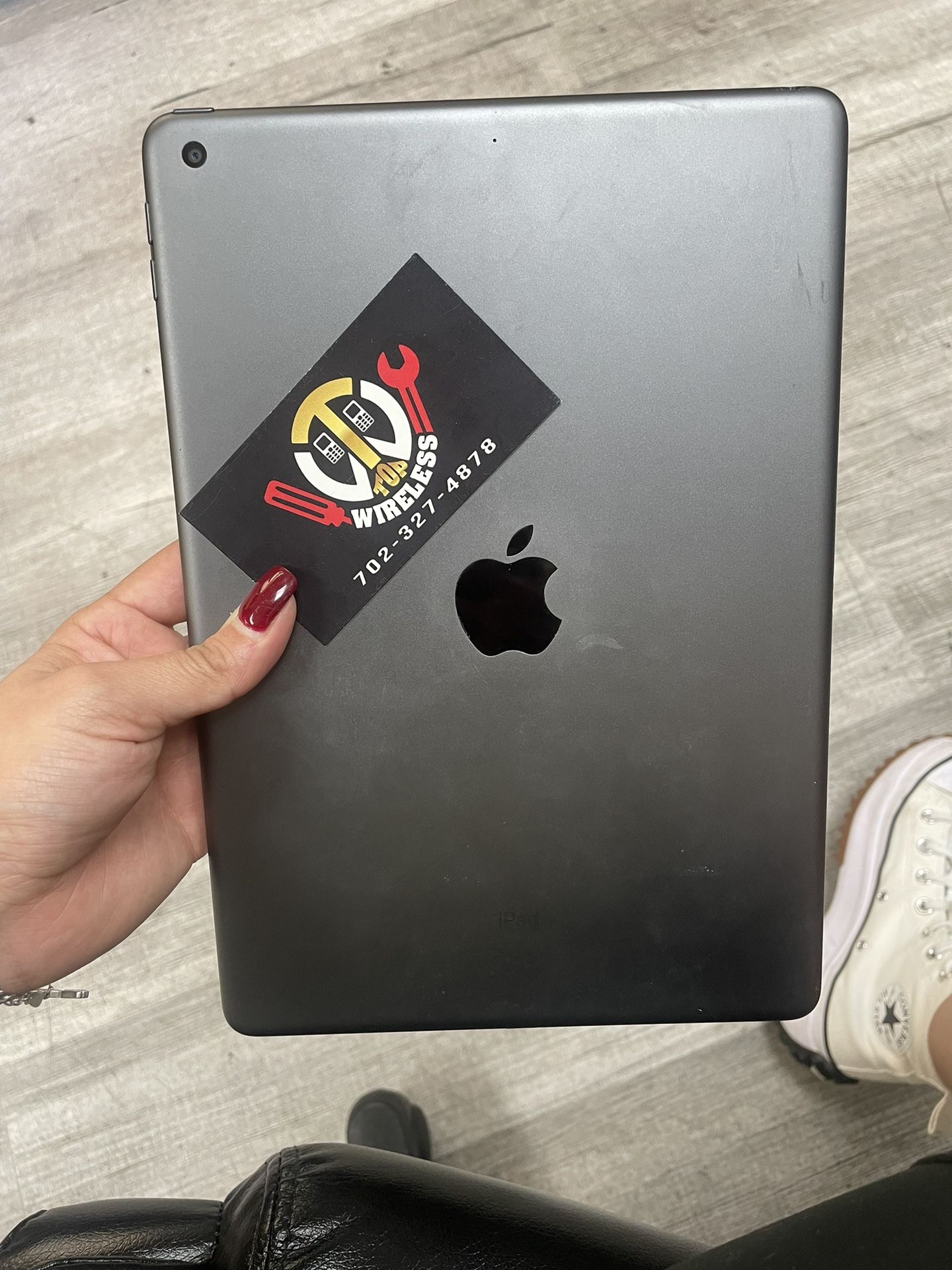 iPad 8th Gen. 32GB Wi Fi