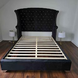 VELVET BLACK QUEEN PLATFORM BED FRAME $450