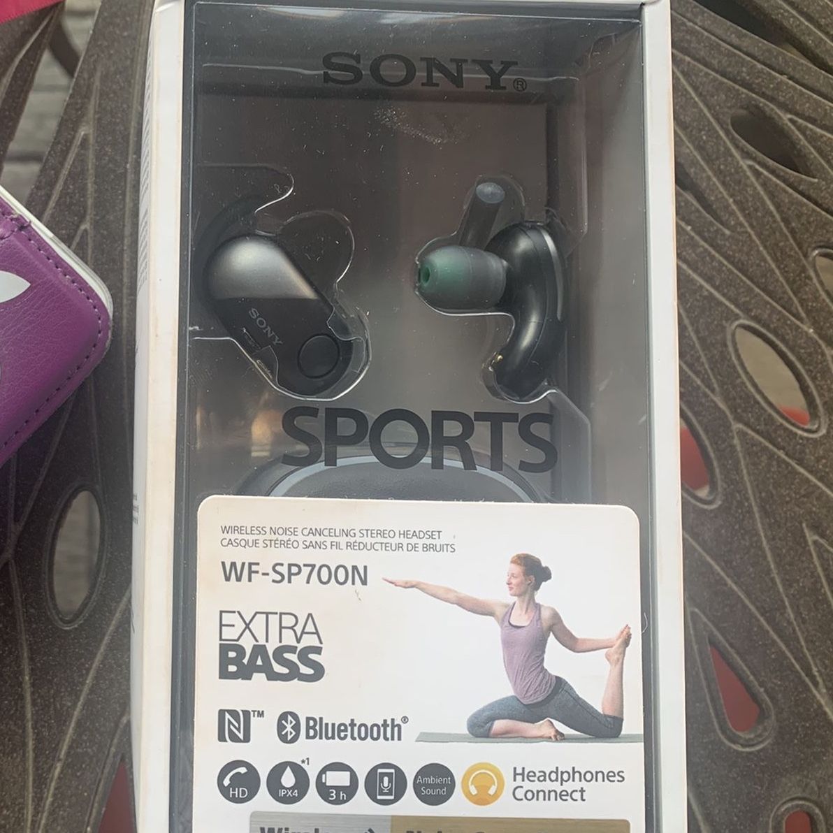 Sony Sports Earbuds/ Headphones Noise Canceling