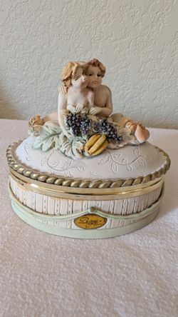 Vintage Cherub Jewelry Box with Grapes