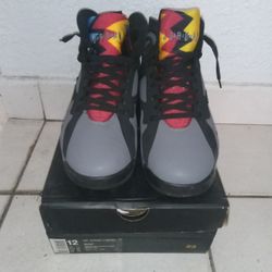 Jordan 7 Retro
Bordeaux