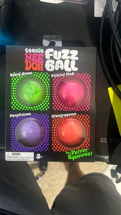 Needoh Fuzz Ball 4 pack