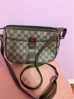 GG Supreme Crossbody