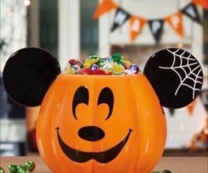 NEW DISNEY MICKEY MOUSE TREAT BOWL