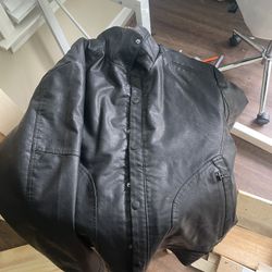 Men’s XL Leather Jacket 