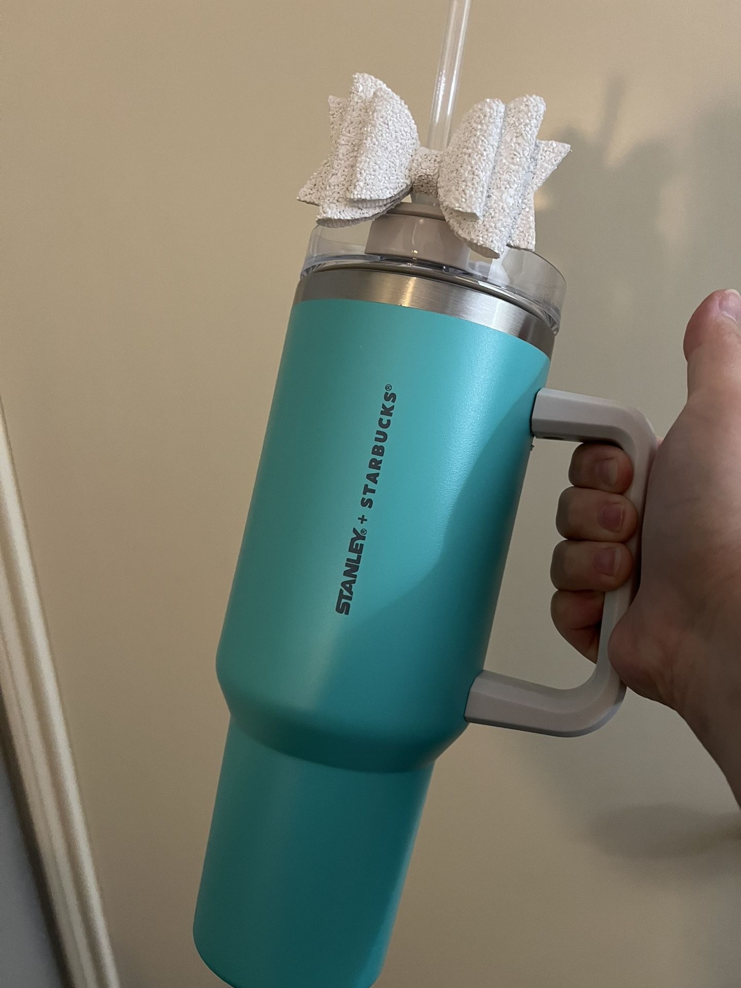 STARBUCKS X STANLEY - TIFFANY BLUE WITH WHITE BOW / HANDLE