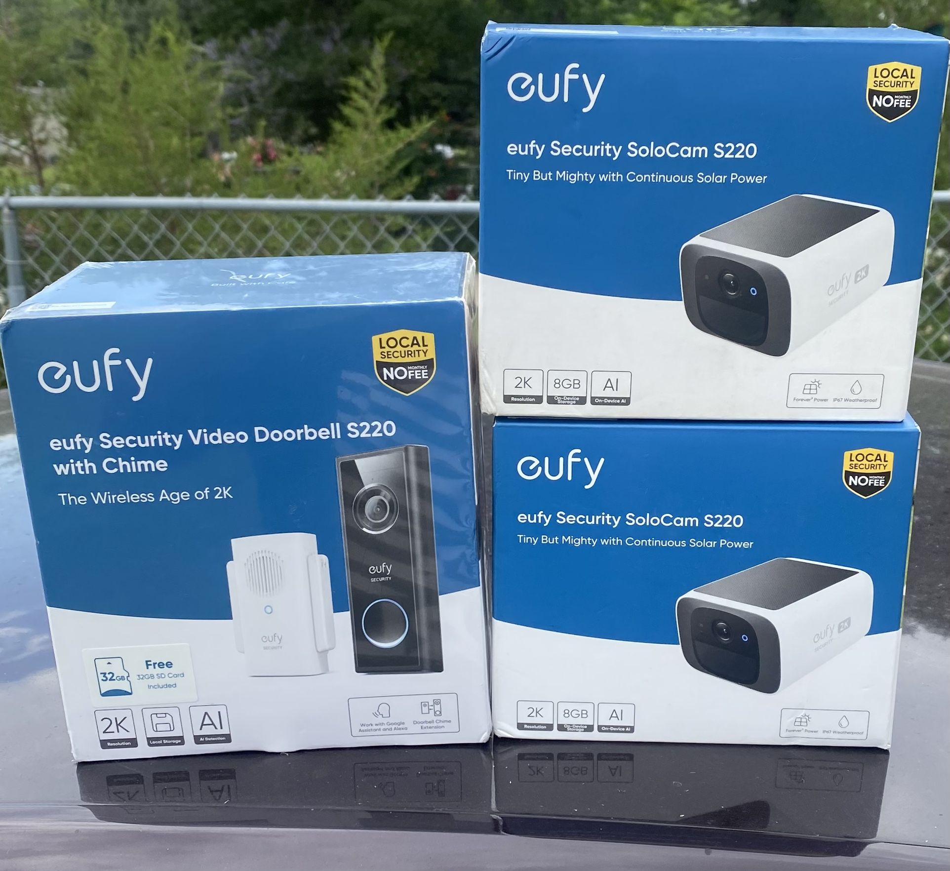 3 EUFY SECURITY CAMERA COMBO. 1 WIRELESS VIDEO DOOR BELLL