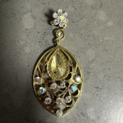 Brooch
