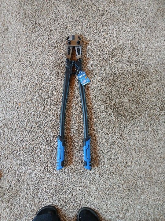 Kobalt 24 Inch Bolt Cutters