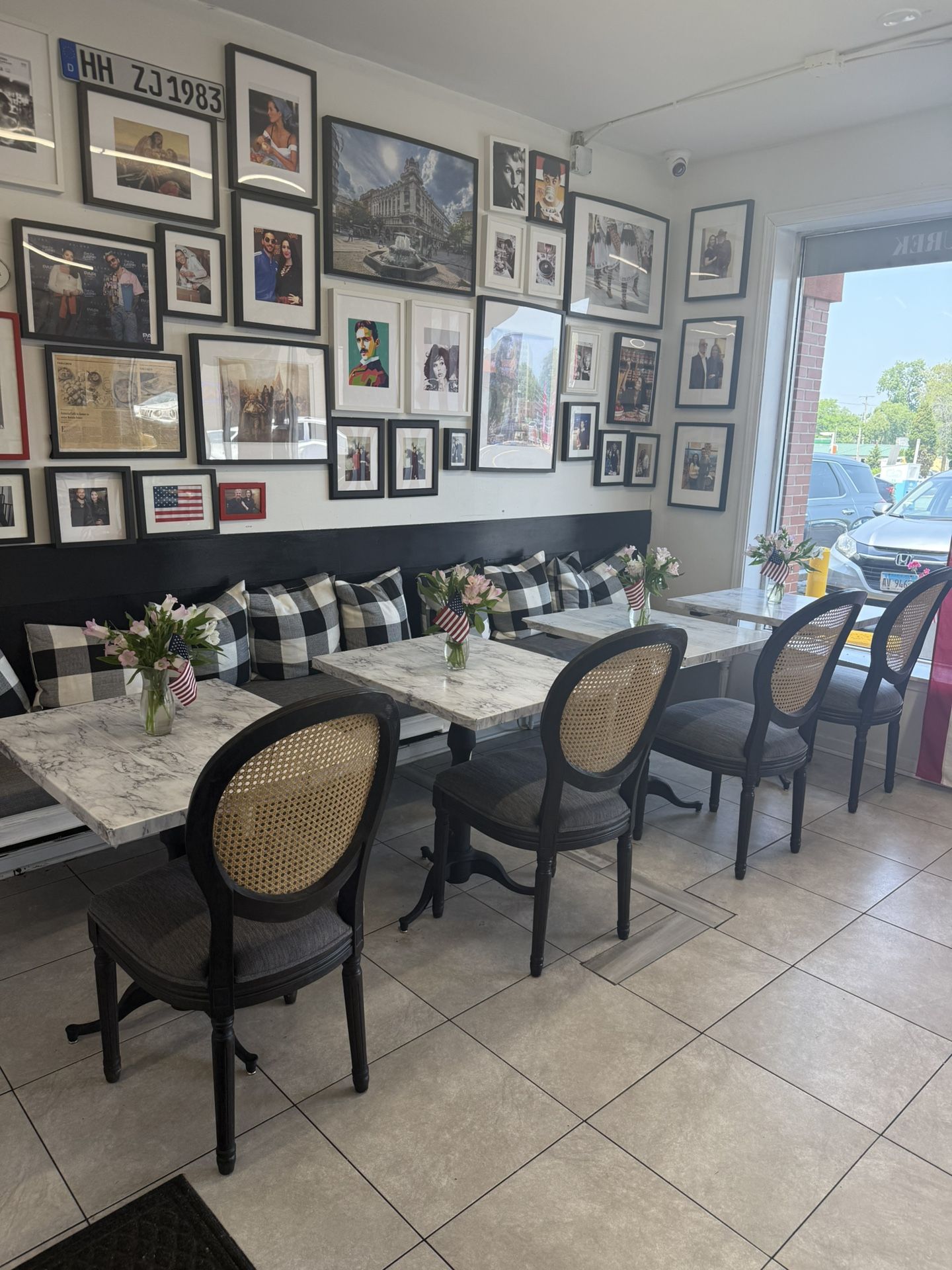 Restaurant Tables And Chairs ..