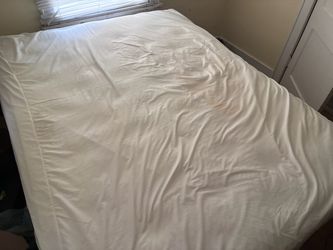 Queen bed