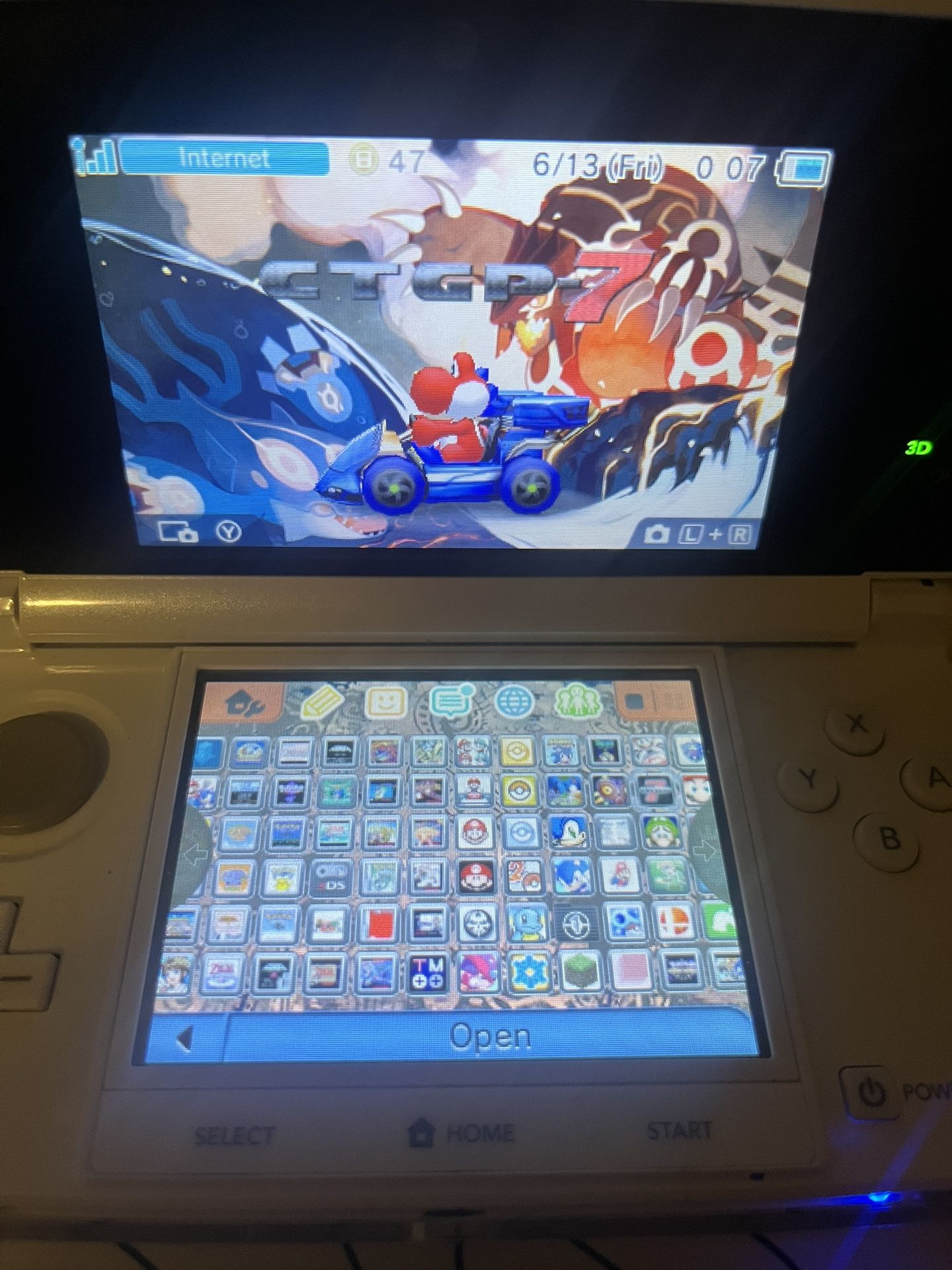 Modded 3DS Ice White 64 GB 100+ Games