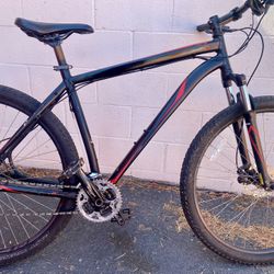 Specialized Mountain Bike 29 