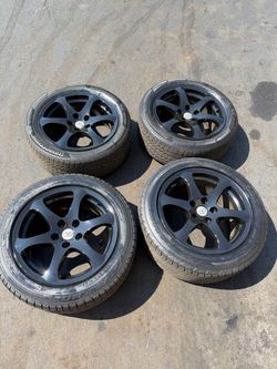 17” wheels and tires Nissan Infiniti