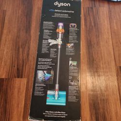 Dyson V15s