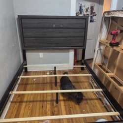Queen Size Headboard & Footboard 