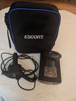 Escort 360c Max  GPS Radar Detector w / Case