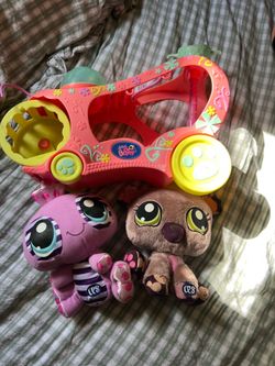 Littlestpet shop toy bundle