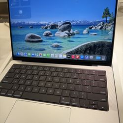 M4 Pro Macbook Pro 48gb+512 with 3 year warranty