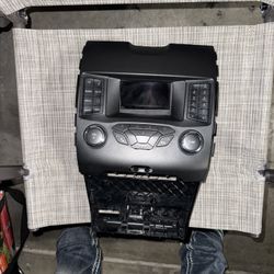 2016 Ford Edge Screen 