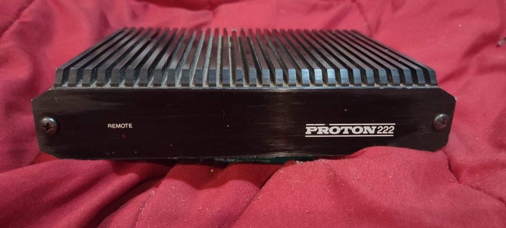 Proton 222 Amplifier