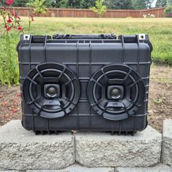 Milwaukee Polk Marine BT