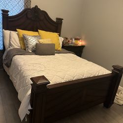 Queen Bed