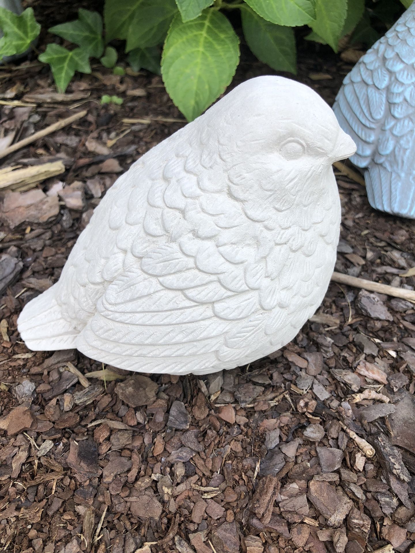 Concrete Bird Pair