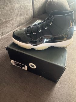 Air Jordan 11 retro size 9.5 julibee 25th anniversary