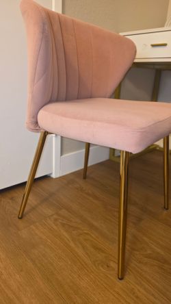 Chair pink and gold