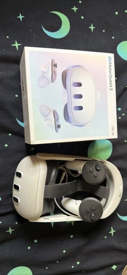 Quest 3  with meta battery strap