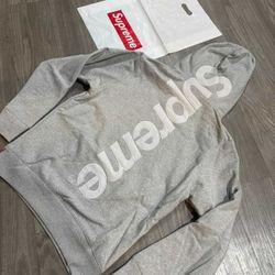 Supreme hoodie