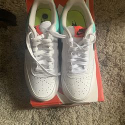 Nike Sneakers ( Nike Court Vision Lows )