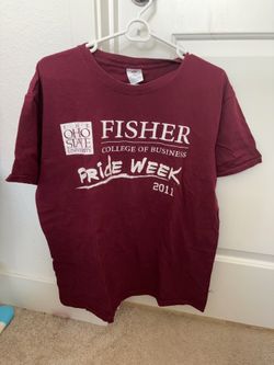 OHIO STATE Fisher College of Business t shirt Men's L buckeyes OSU Top Shirt Tee 2011 pride week  Comes from pet free smoke free home  Washed with det